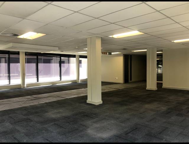 326M² OFFICE TO LET IN WAVERLEY